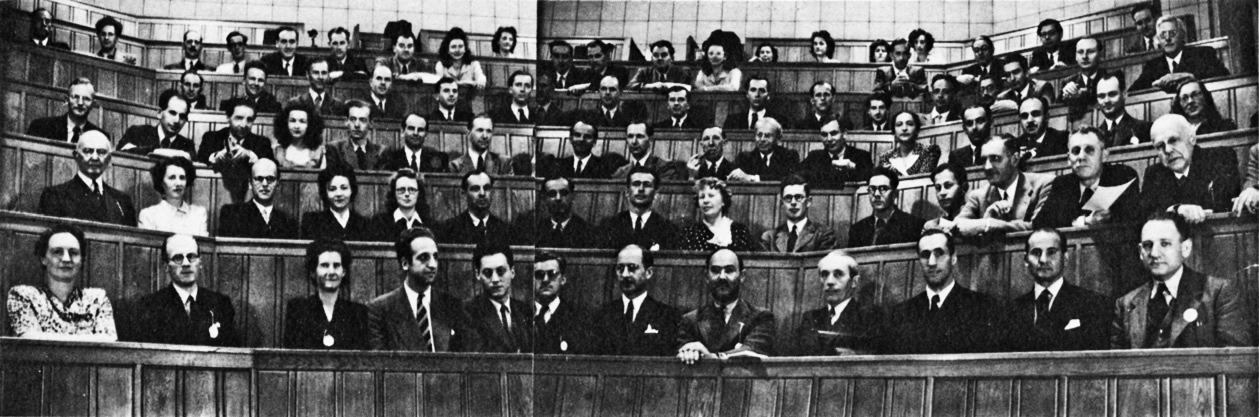 Photo of The Founding Meeting in 1947, the first International Meeting which was held in the lecture theatre at theNational Hospital for Nervous Diseases, Queen Square, London.